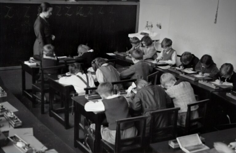 Read more about the article The Benefits of a Global Standard Curriculum